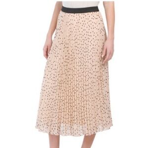 Elegant Polka Dot Cream Pleated Skirt